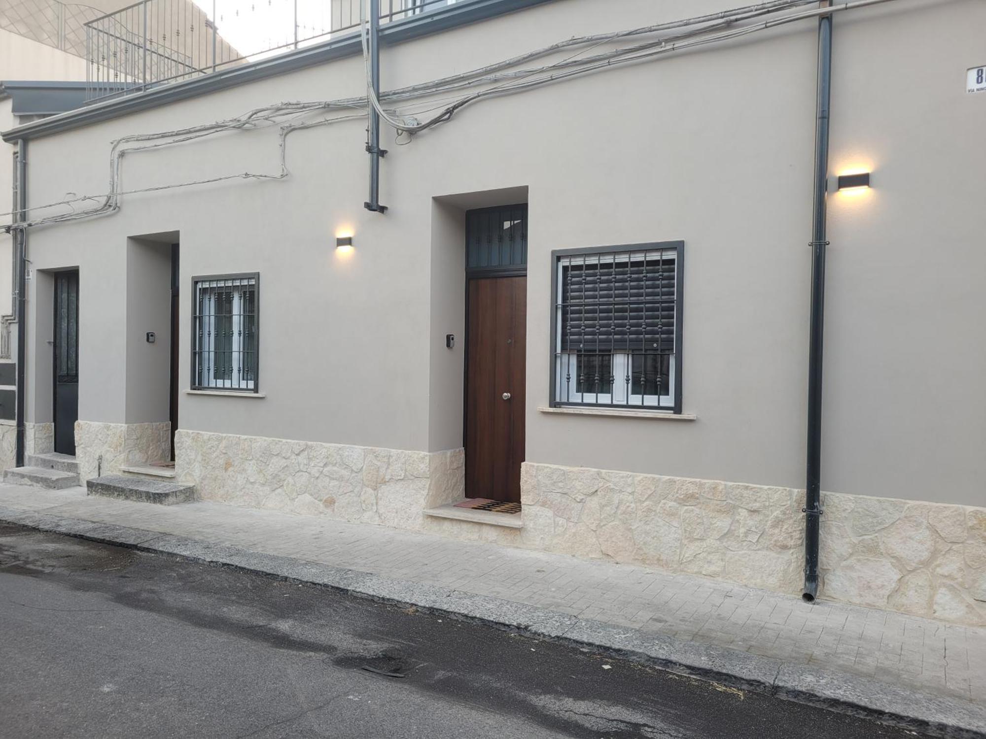 Casa Del Forestiero Aeroporto di Catania Fontana Rossa Esterno foto